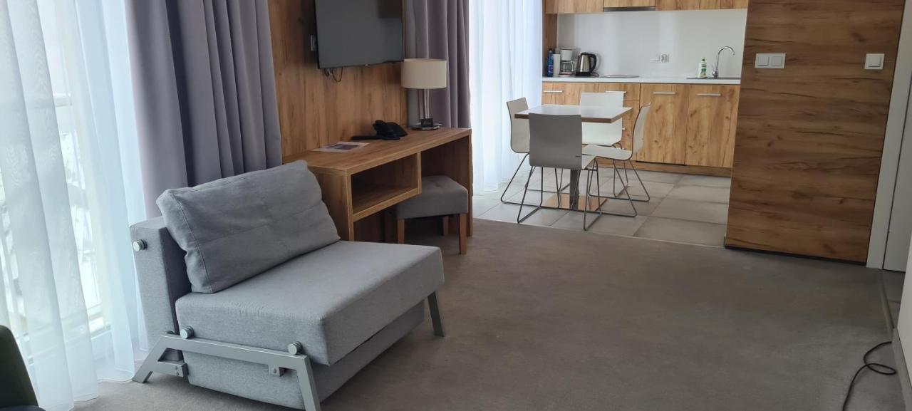 Aparthotel Apartamenty Czarna Gora 320 Siena Buitenkant foto